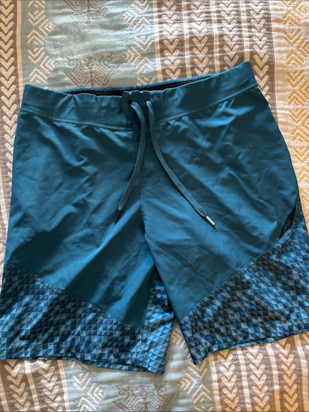 Hylete Teal Athletic Drawstring Shorts with Patterned Hem